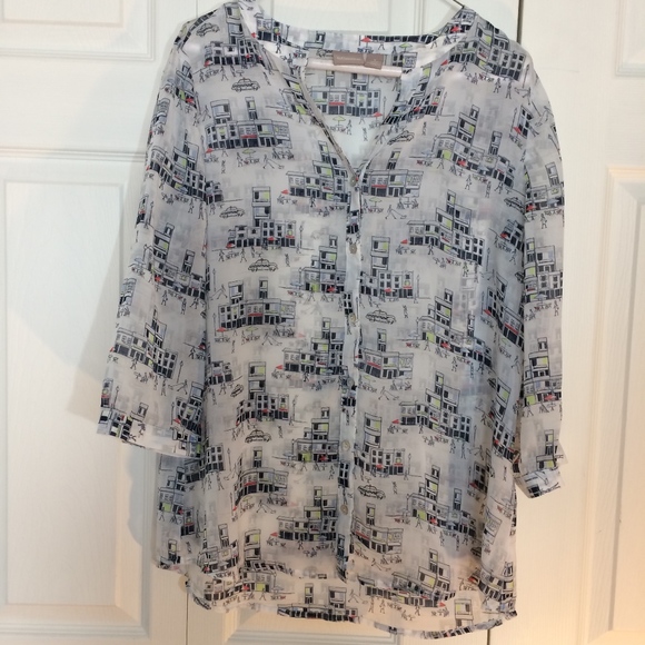 CHICO'S sheer blouse city theme 3/4 sleeve tunic - Picture 1 of 8